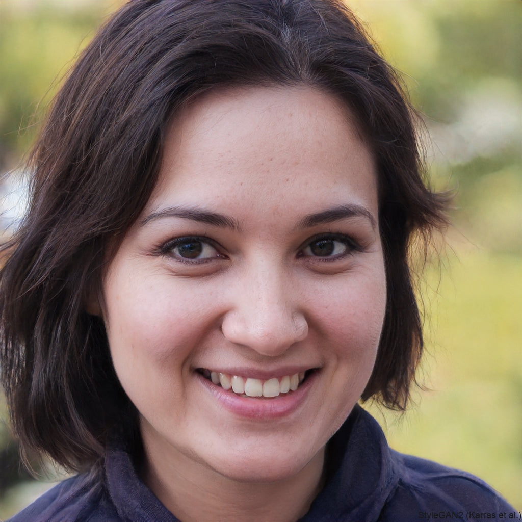 Mónica